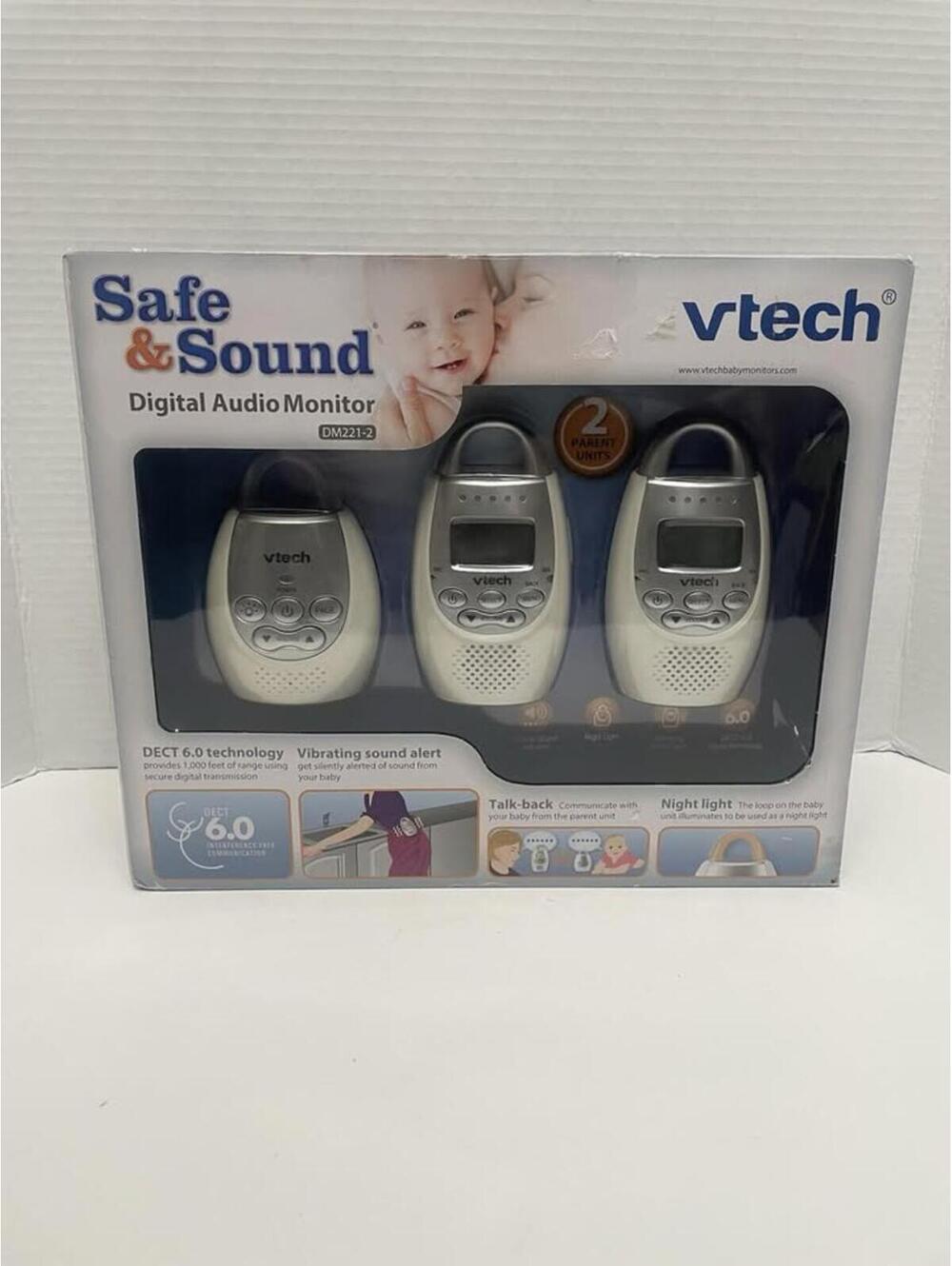 VTech Audio Baby Monitor Safe & Sound DM221-2 - 2 Parent Units - New Batterties